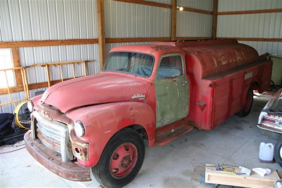 1953 GMC 350 Texaco Fuel Tanker