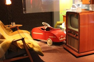 This diorama featured a 1950s setting that could have been in the US.